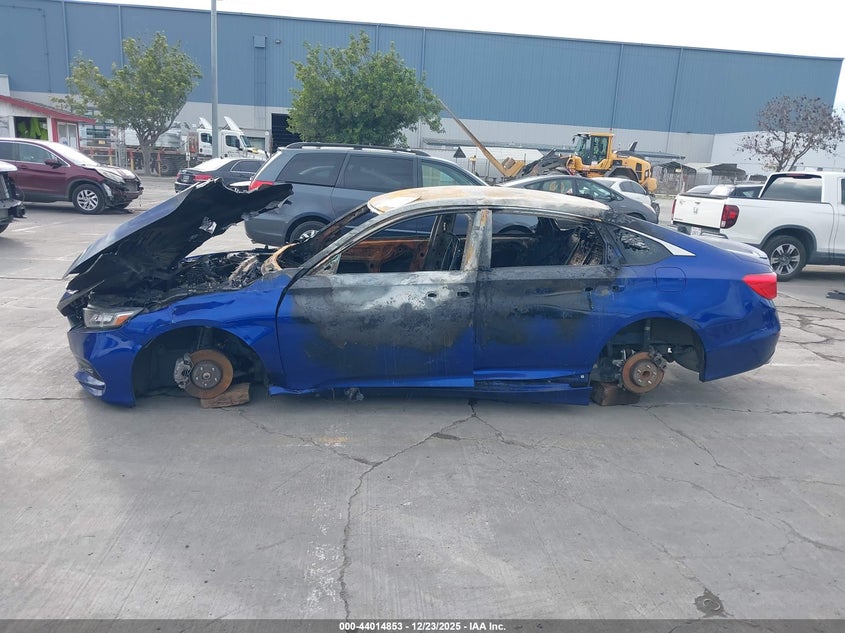 VIN 1HGCV1F38JA170318 2018 HONDA ACCORD SPORT