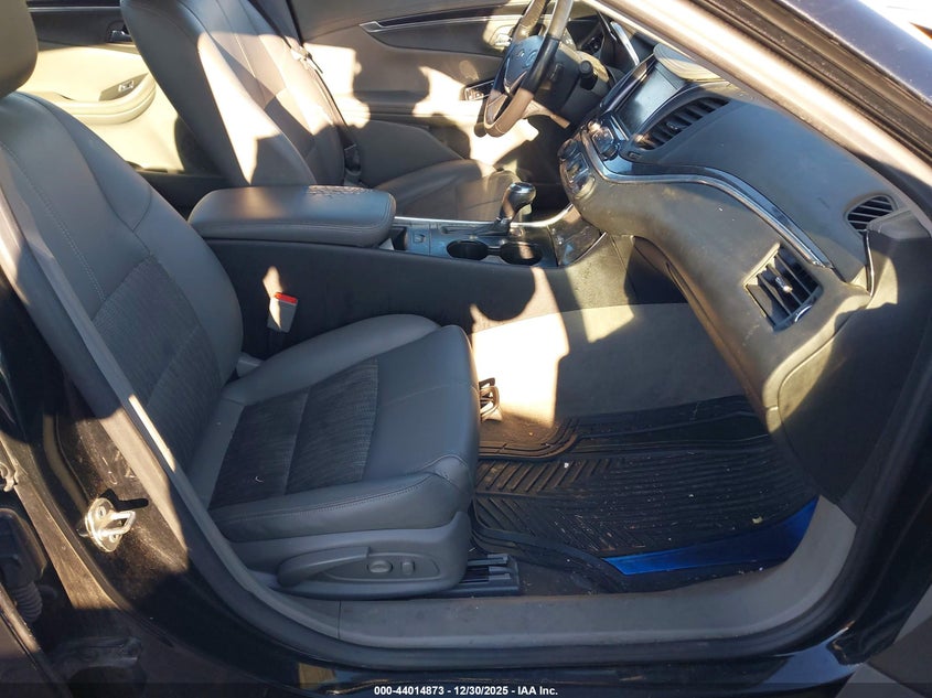 VIN 2G1105S35J9119073 2018 CHEVROLET IMPALA 1LT