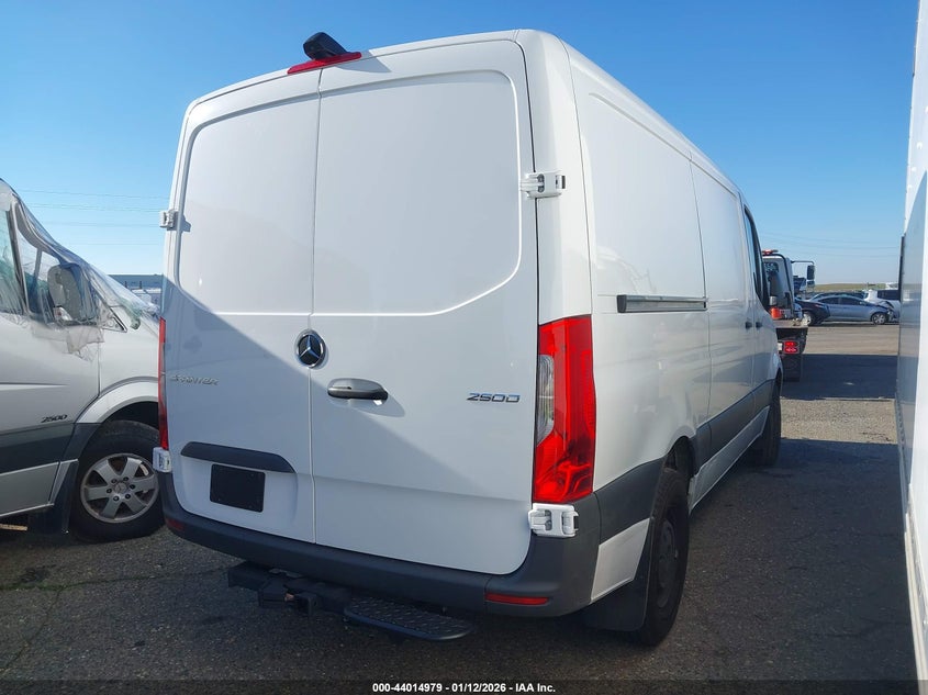 Vin: w1y4kbhy5st202444, lot: 44510736, mercedes-benz sprinter 2500 standard roof 4-cyl diesel 20254