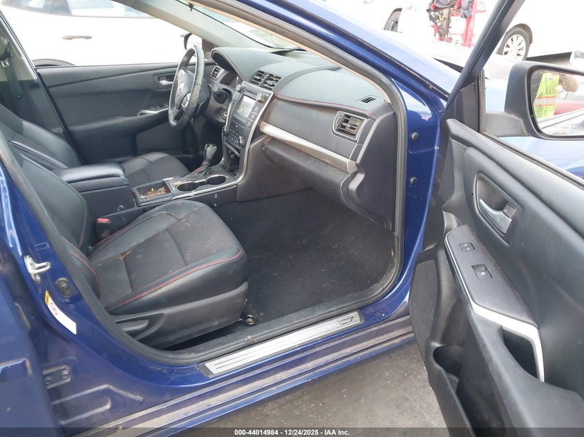 2016 Toyota Camry Se