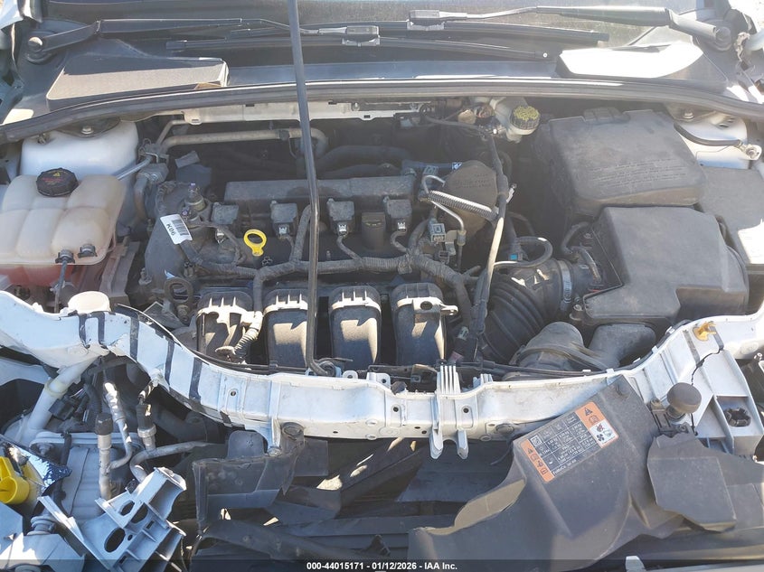 2015 Ford Focus Se VIN: 1FADP3F2XFL334122 Lot: 44015171