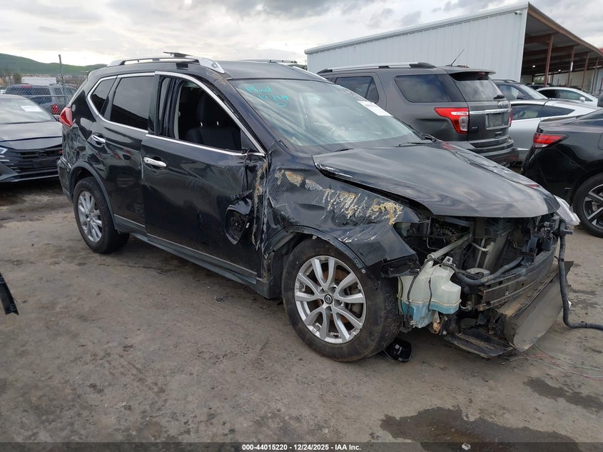 2018 Nissan Rogue Sv