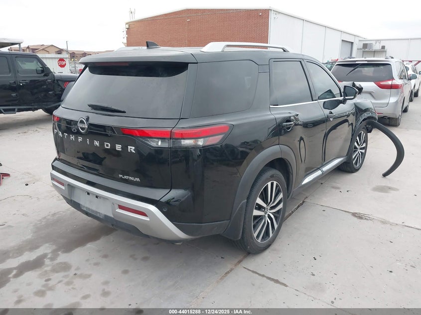 2023 Nissan Pathfinder Platinum Fwd