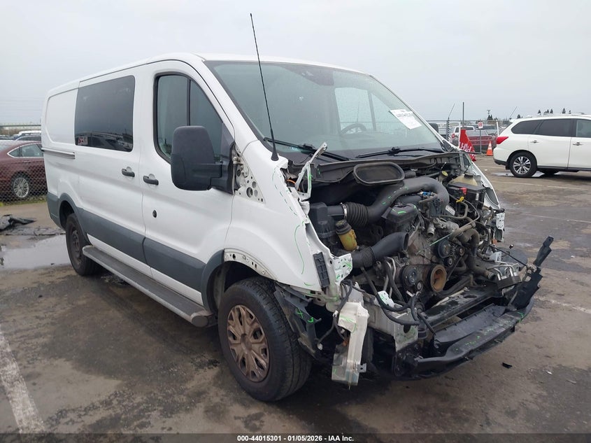 1FTYR1YM1JKB32776 2018 Ford Transit-250 auction photo 1