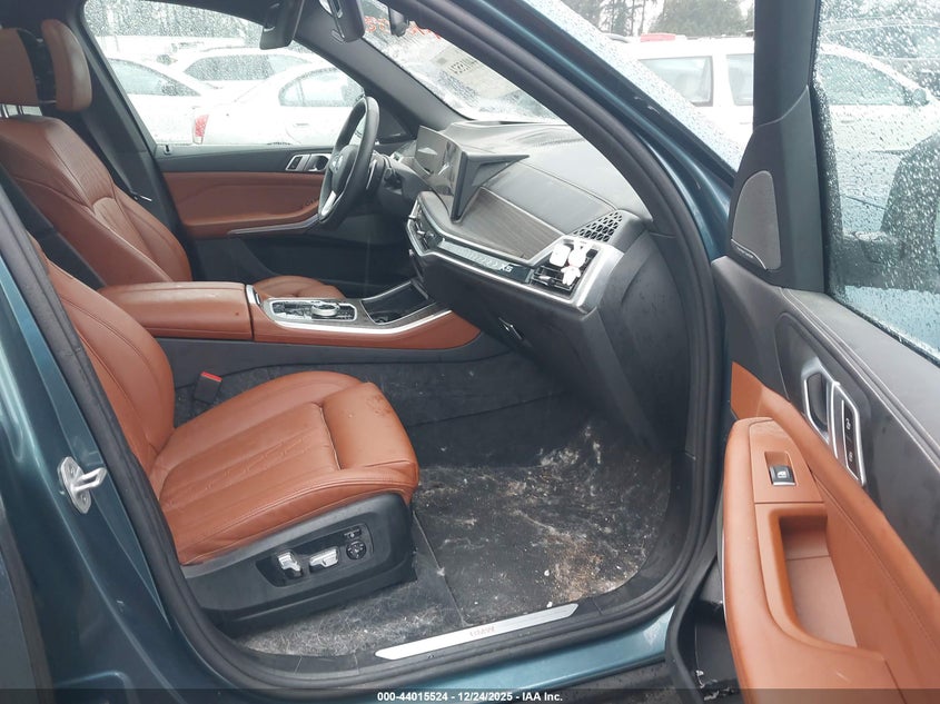 2024 BMW X5 3.0L I-6 DI, DOHC, V(VIN: 5UX23EU01R9V15913