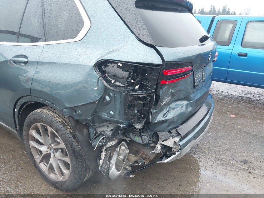 2024 BMW X5 3.0L I-6 DI, DOHC, V(VIN: 5UX23EU01R9V15913