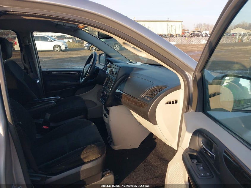 2C4RDGBG9GR315930 2016 Dodge Grand Caravan Se auction photo 1