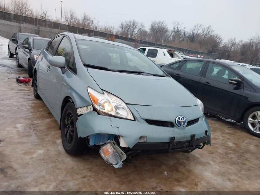 2015 Toyota Prius Two VIN: JTDKN3DU2F1893543 Lot: 44015775