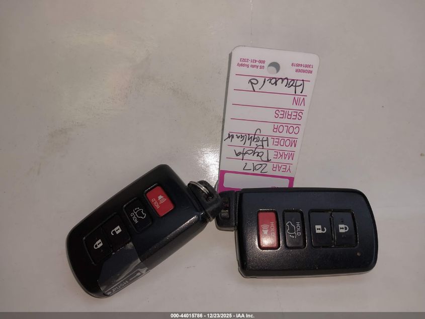 2017 Toyota Highlander Xle VIN: 5TDJZRFHXHS472825 Lot: 44015786