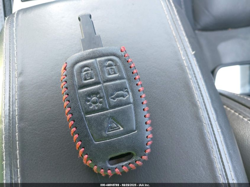 2011 Volvo C70 T5 VIN: YV1672MC9BJ115385 Lot: 44015789