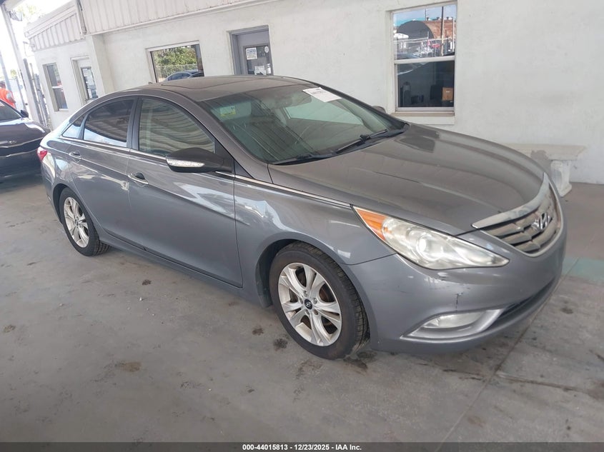 5NPEC4AC8BH233644 2011 Hyundai Sonata Limited auction photo 1