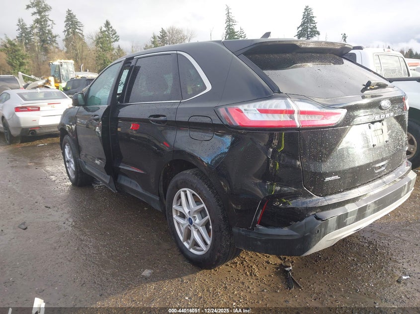 2022 Ford Edge Sel