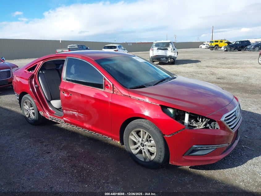 5NPE24AF7FH008859 2015 Hyundai Sonata Se auction photo 1