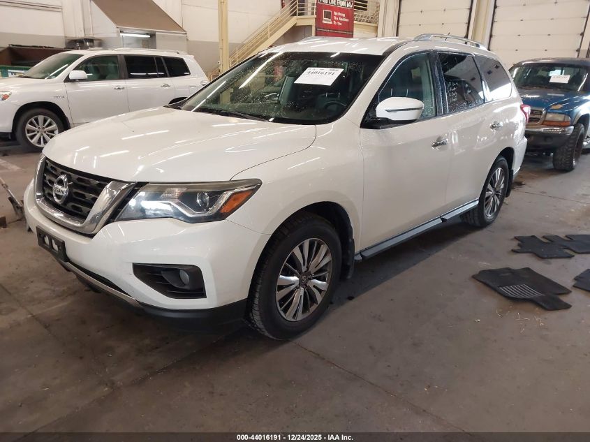 2018 Nissan Pathfinder Sv