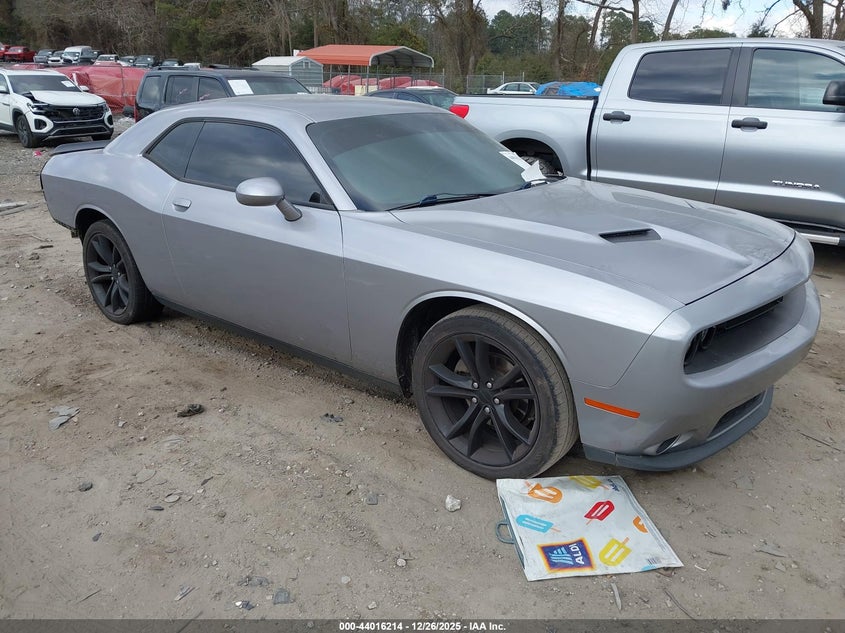 2C3CDZAG9GH323118 2016 Dodge Challenger Sxt auction photo 1