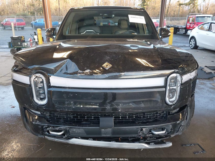 VIN 7FCTGBAA7RN034202 2024 RIVIAN R1T ADVENTURE DUAL MOTOR LARGE PACK/ADVENTURE DUAL MOTOR PERF LARGE PACK