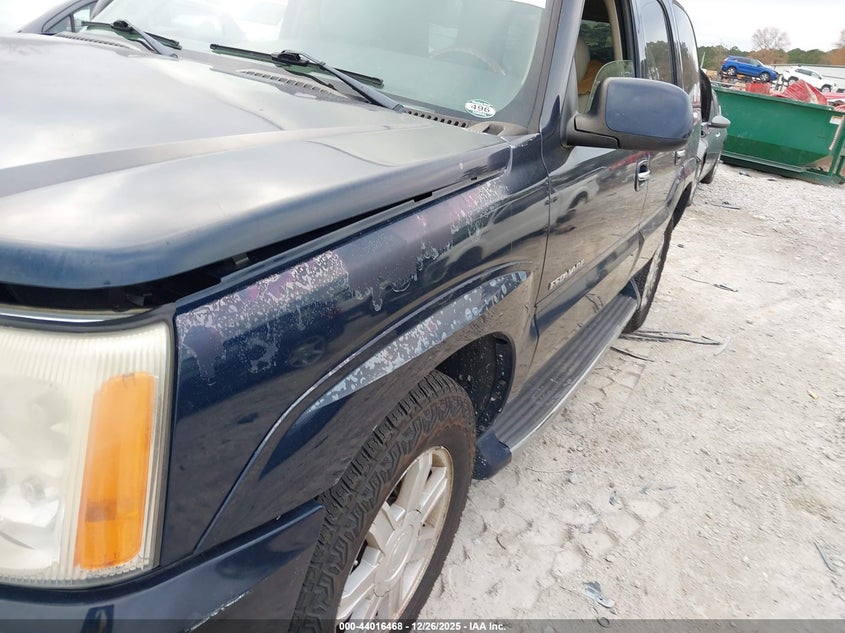 2004 Cadillac Escalade Standard VIN: 1GYEK63N14R193152 Lot: 44016468