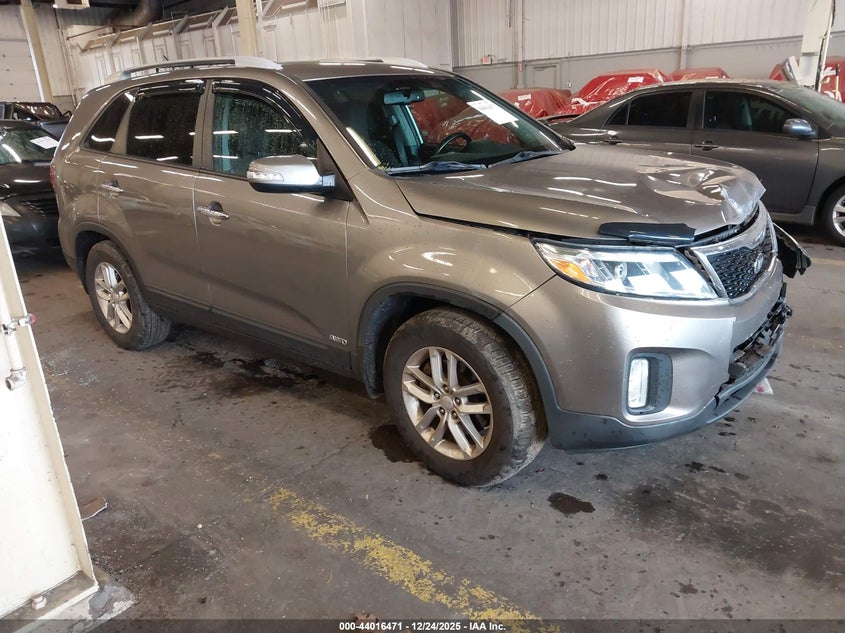 5XYKTCA63FG605377 2015 Kia Sorento Lx auction photo 1
