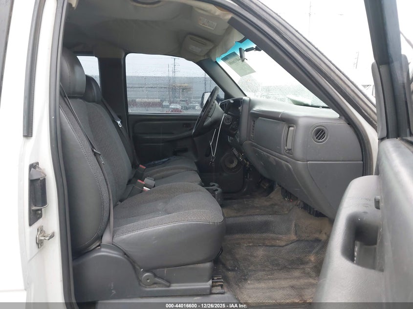 2005 Chevrolet Silverado 2500Hd Work Truck