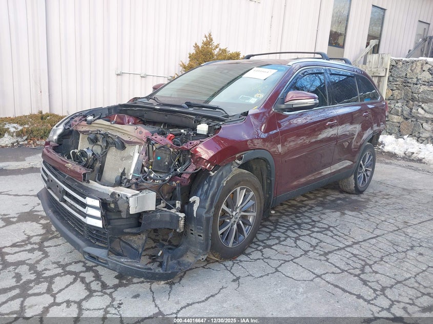 2019 Toyota Highlander Xle