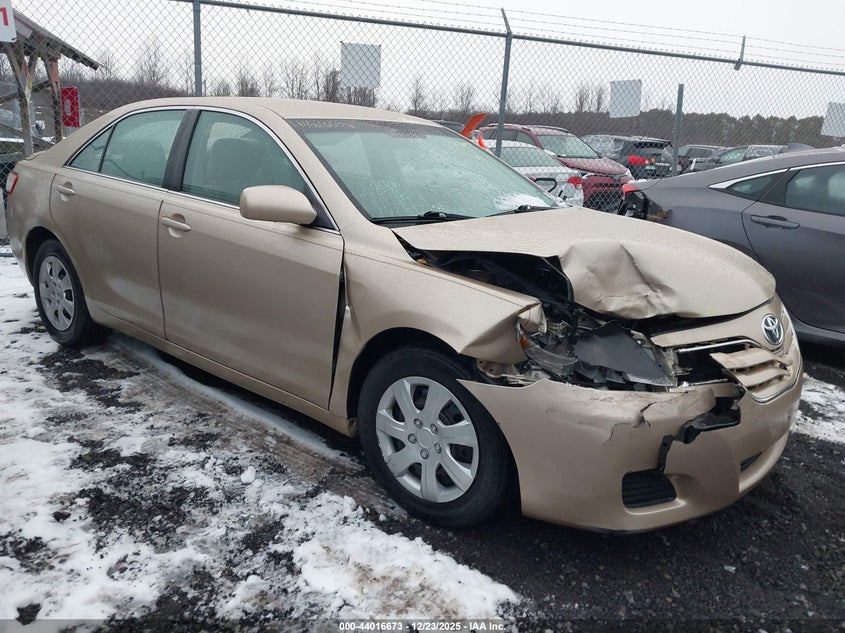 4T1BF3EK0BU766613 2011 Toyota Camry Le auction photo 1