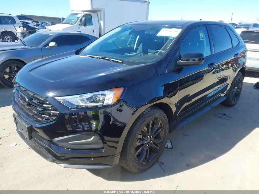 2023 Ford Edge Se