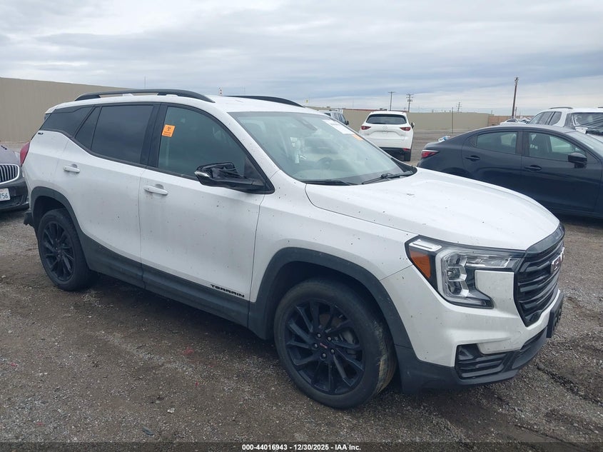 GMC TERRAIN AWD SLT