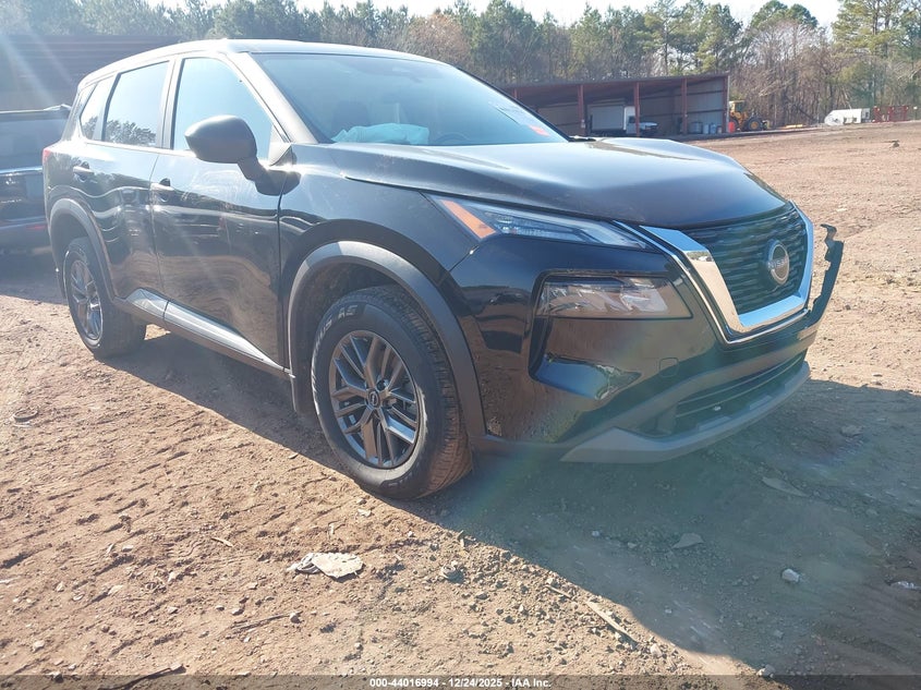 2023 Nissan Rogue S Fwd