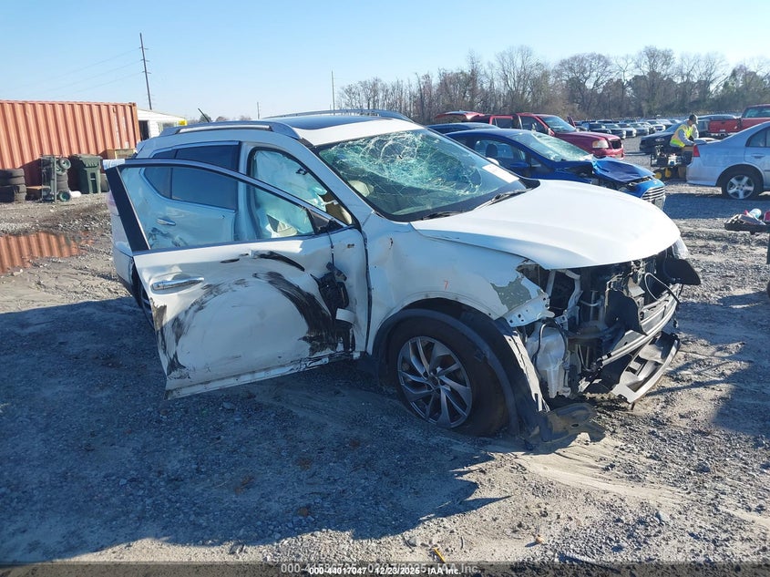 2015 NISSAN ROGUE SL