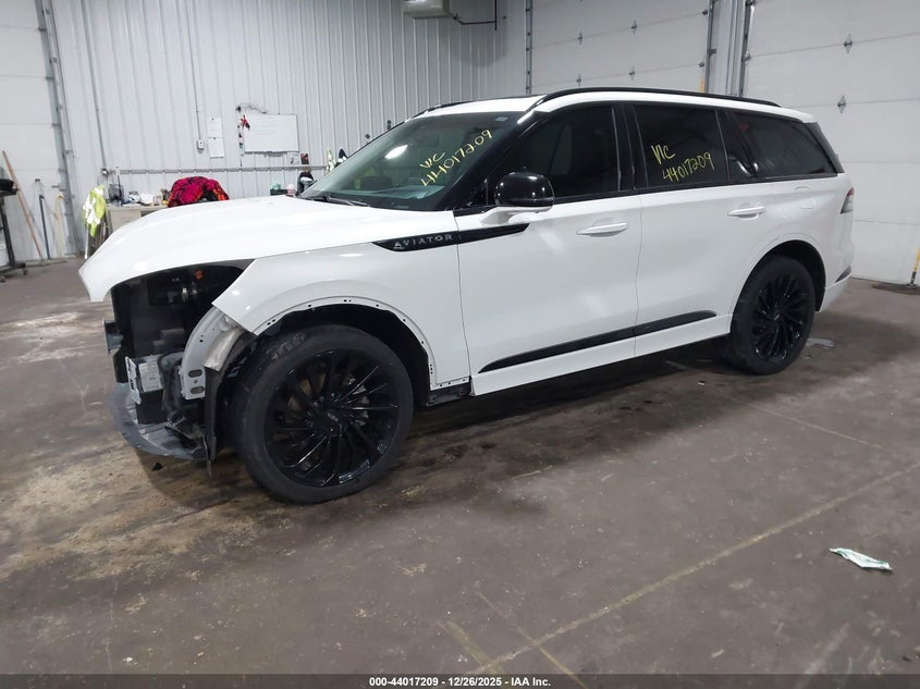 VIN 5LM5J7XC1NGL18728 2022 LINCOLN AVIATOR RESERVE