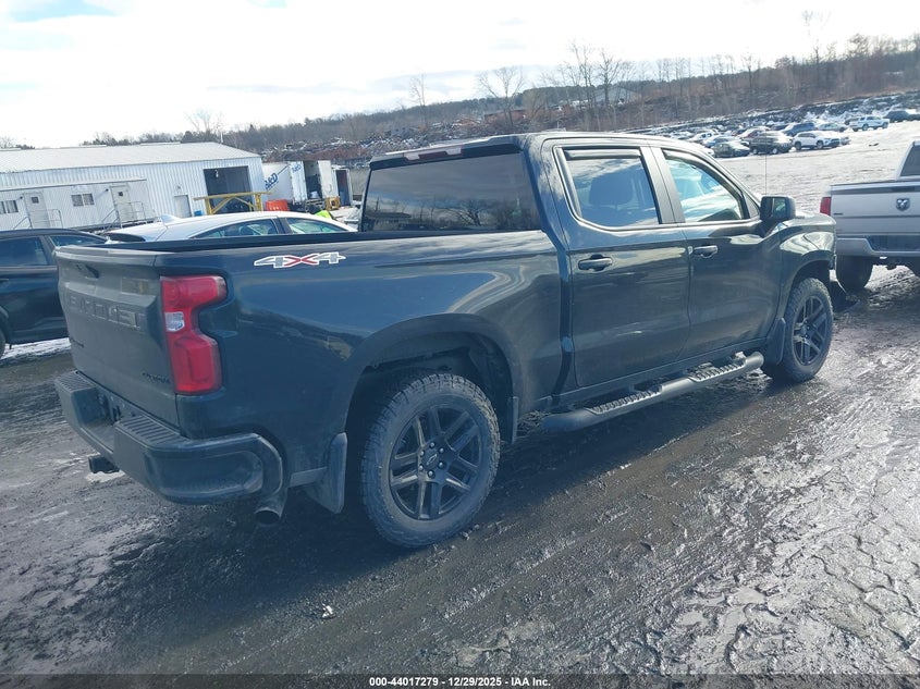 2021 Chevrolet Silverado 1500 4Wd Short Bed Custom