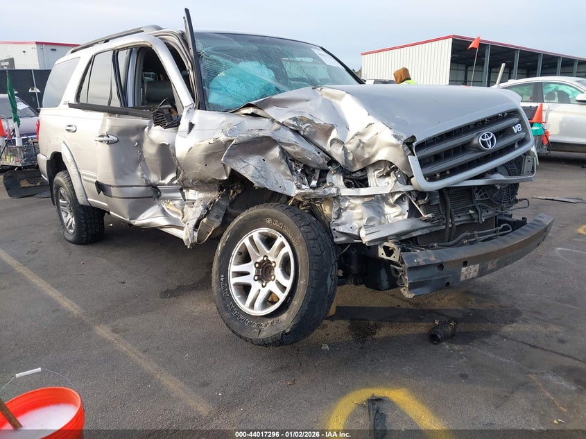 5TDZT34A34S223705 2004 Toyota Sequoia Sr5 V8 auction photo 1
