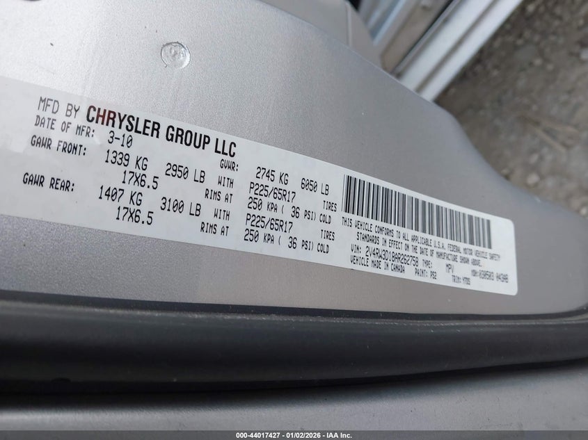 2010 Volkswagen Routan Se VIN: 2V4RW3D18AR262758 Lot: 44017427