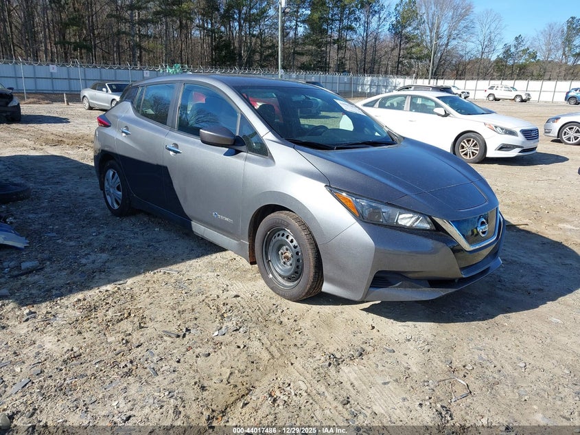 1N4AZ1CP9JC302336 2018 Nissan Leaf S auction photo 1