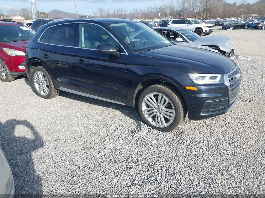 WA1BNAFY8J2156297 2018 Audi Q5 auction photo 1