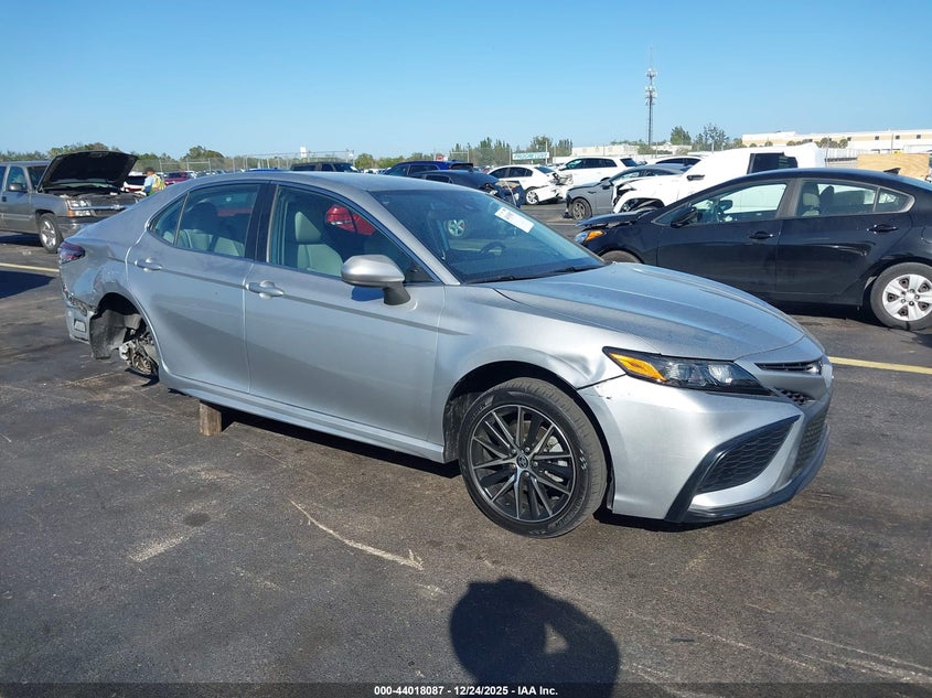 2021 Toyota Camry Se