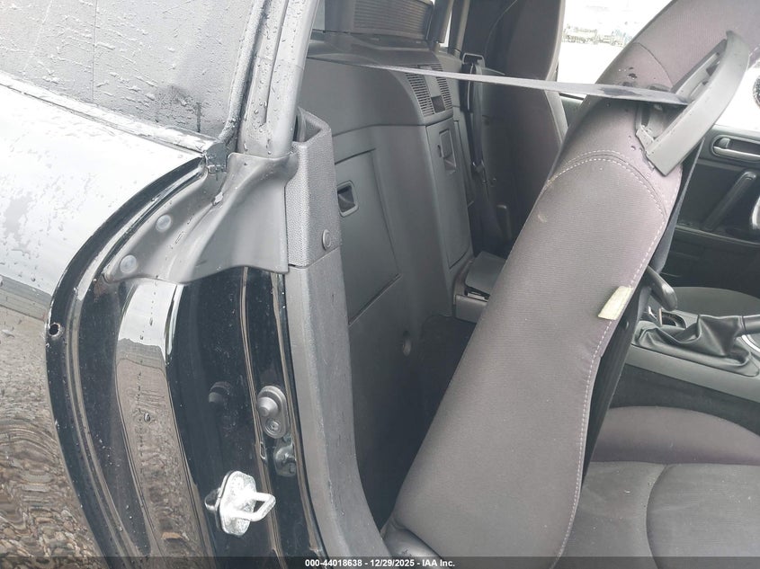 2010 Mazda Mx-5 Miata Sport VIN: JM1NC2EF2A0207206 Lot: 44018638