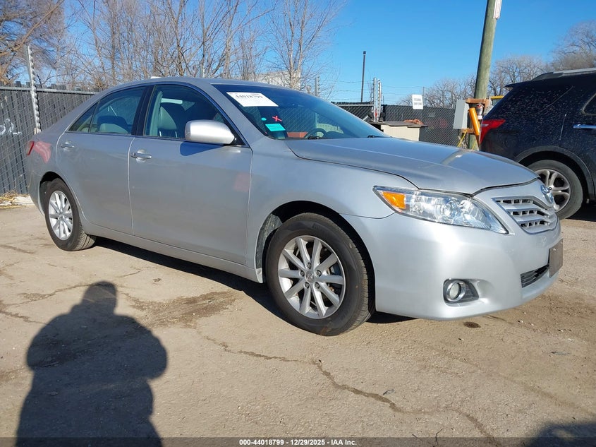 2010 Toyota Camry Xle V6