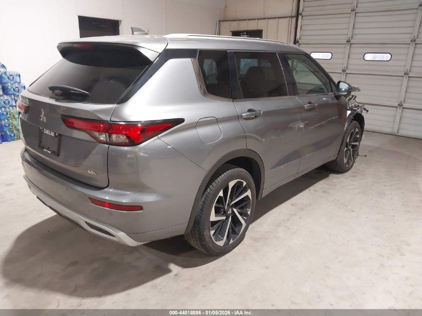 2024 Mitsubishi Outlander Sel 2.5 2Wd