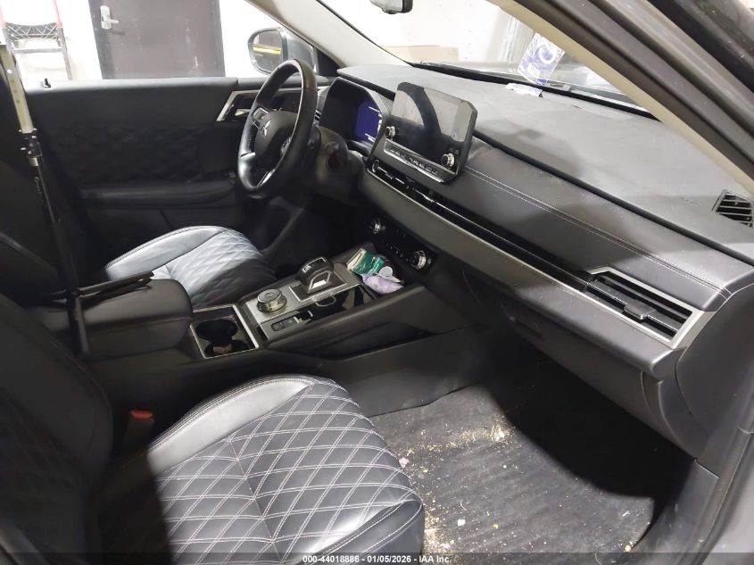 2024 Mitsubishi Outlander Sel 2.5 2Wd