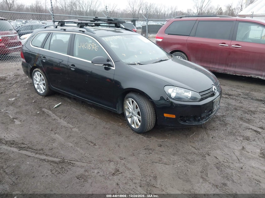 3VWPL8AJ9BM672731 2011 Volkswagen Jetta Sportwagen 2.0L Tdi auction photo 1