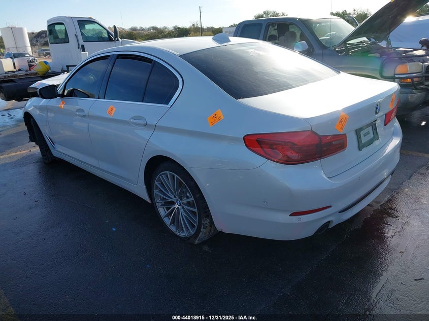 VIN: WBAJA9C58KB391769 2019 BMW 530E IPERFORMANCE