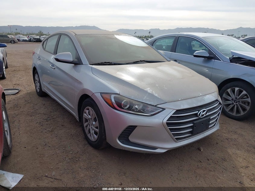 5NPD74LF2JH301703 2018 Hyundai Elantra Se auction photo 1