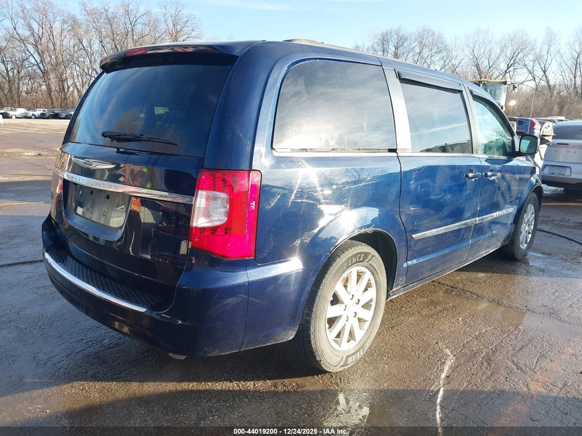 2015 Chrysler Town & Country Touring