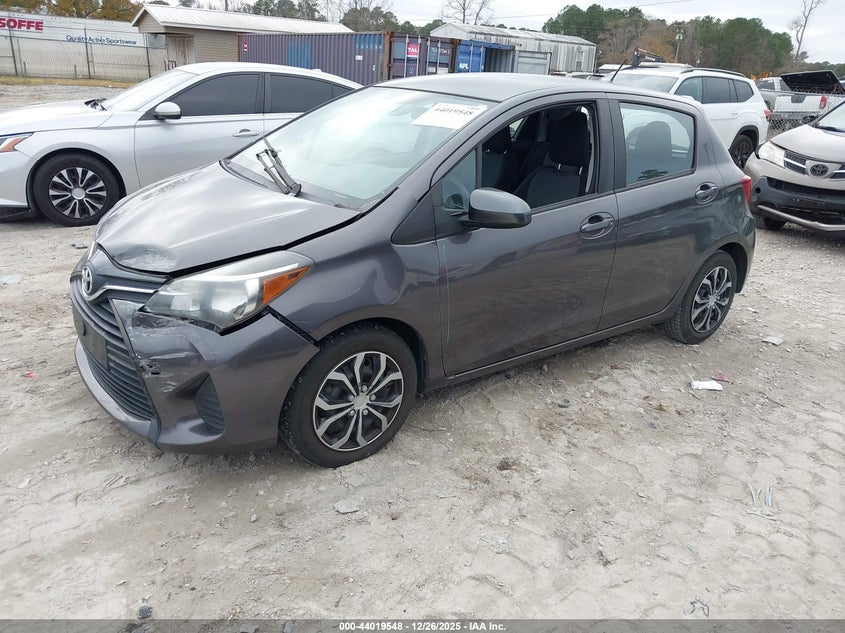 VIN VNKKTUD37HA072693 2017 TOYOTA YARIS L