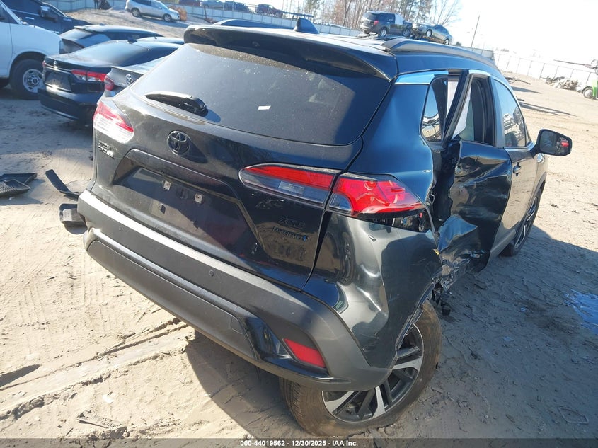 2024 Toyota Corolla Cross Hybrid Xse