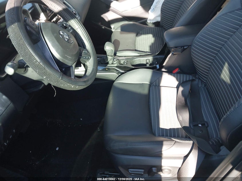 2024 Toyota Corolla Cross Hybrid Xse