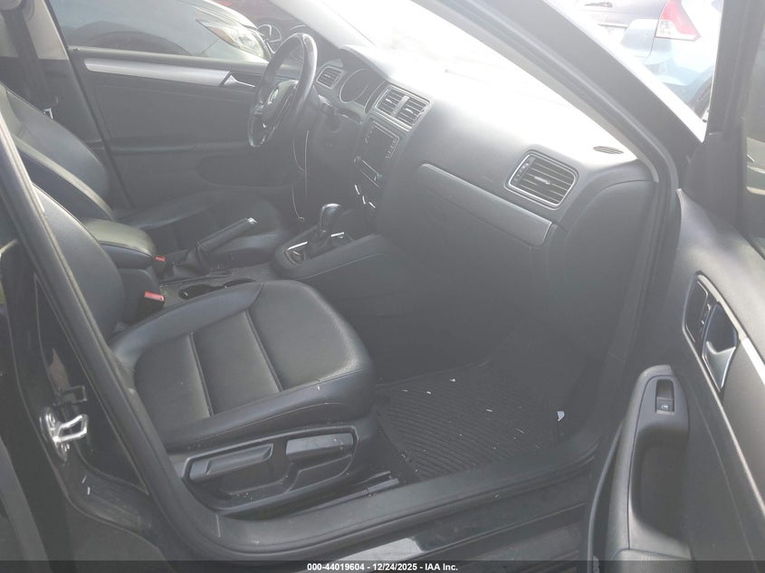 2018 Volkswagen Jetta 1.4T Se/1.4T Wolfsburg Edition