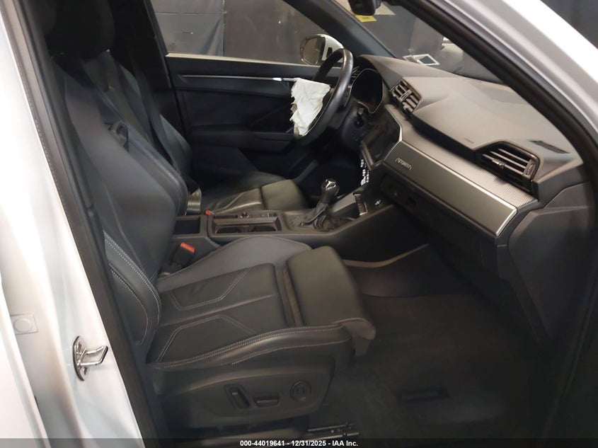 2024 Audi Q3 Premium 45 Tfsi S Line Quattro Tiptronic