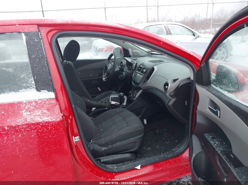 2016 Chevrolet Sonic Lt Auto